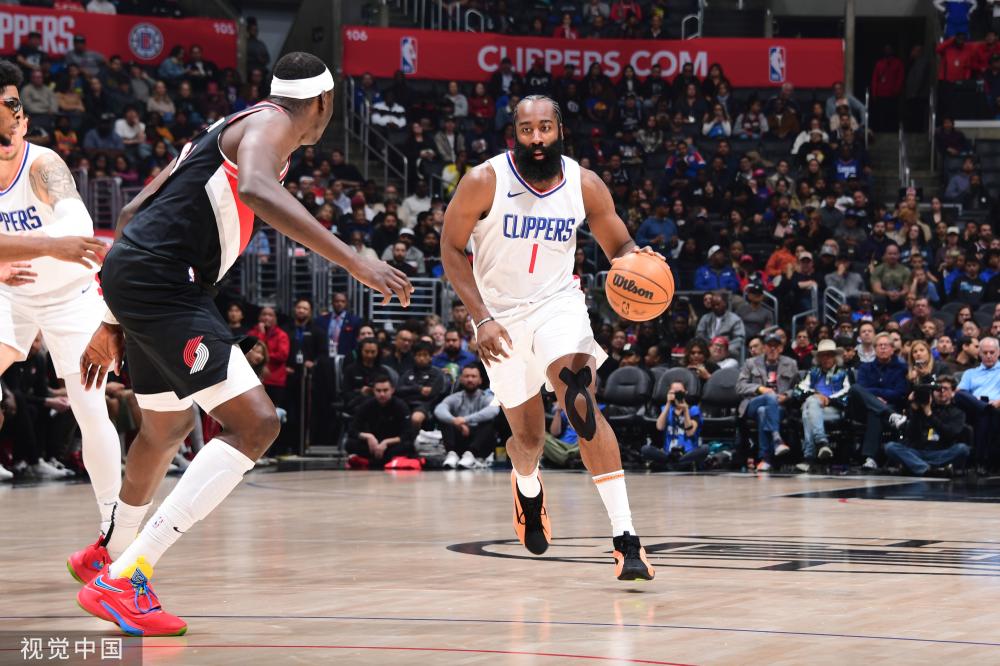 冰雪赛道的 冰雪赛道的