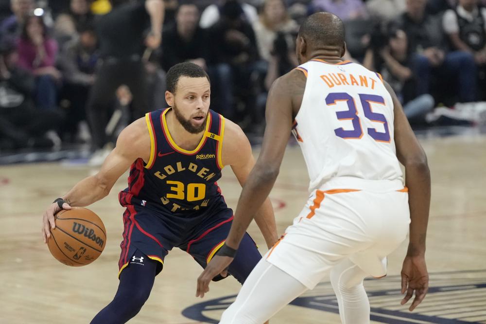 更为胶着 更为胶着