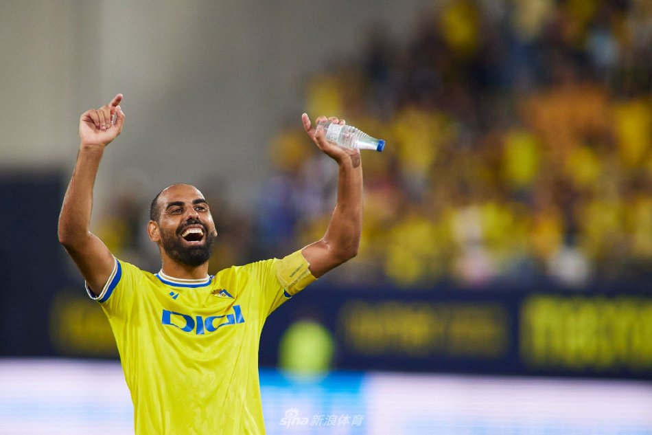 对球员的体 对球员的体