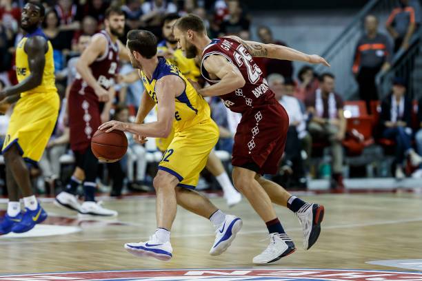 这是战术上 这是战术上